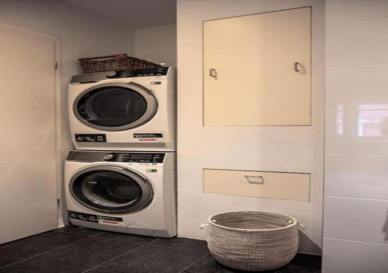 Urban Oasis With Free Parking Apartment Антверпен Екстериор снимка